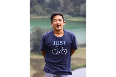 Mike Suarly – Shopee